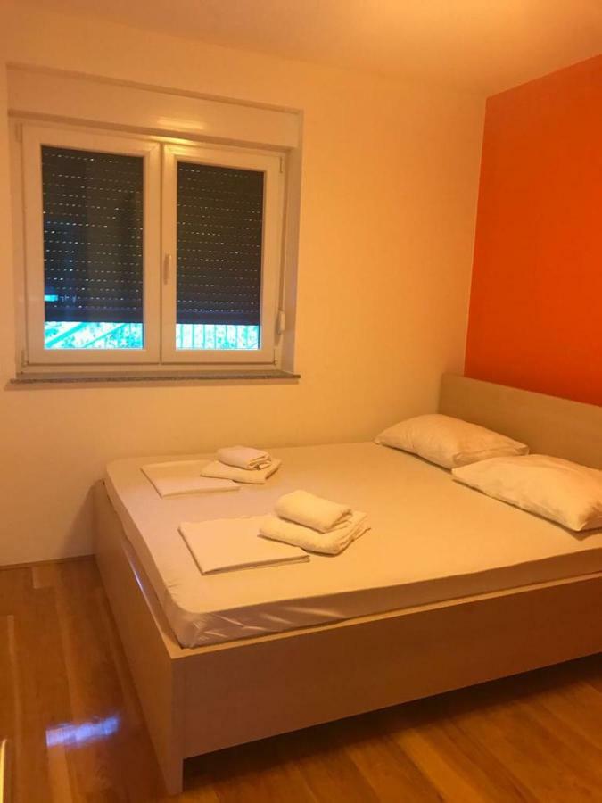Apartment Nicole Novalja Buitenkant foto