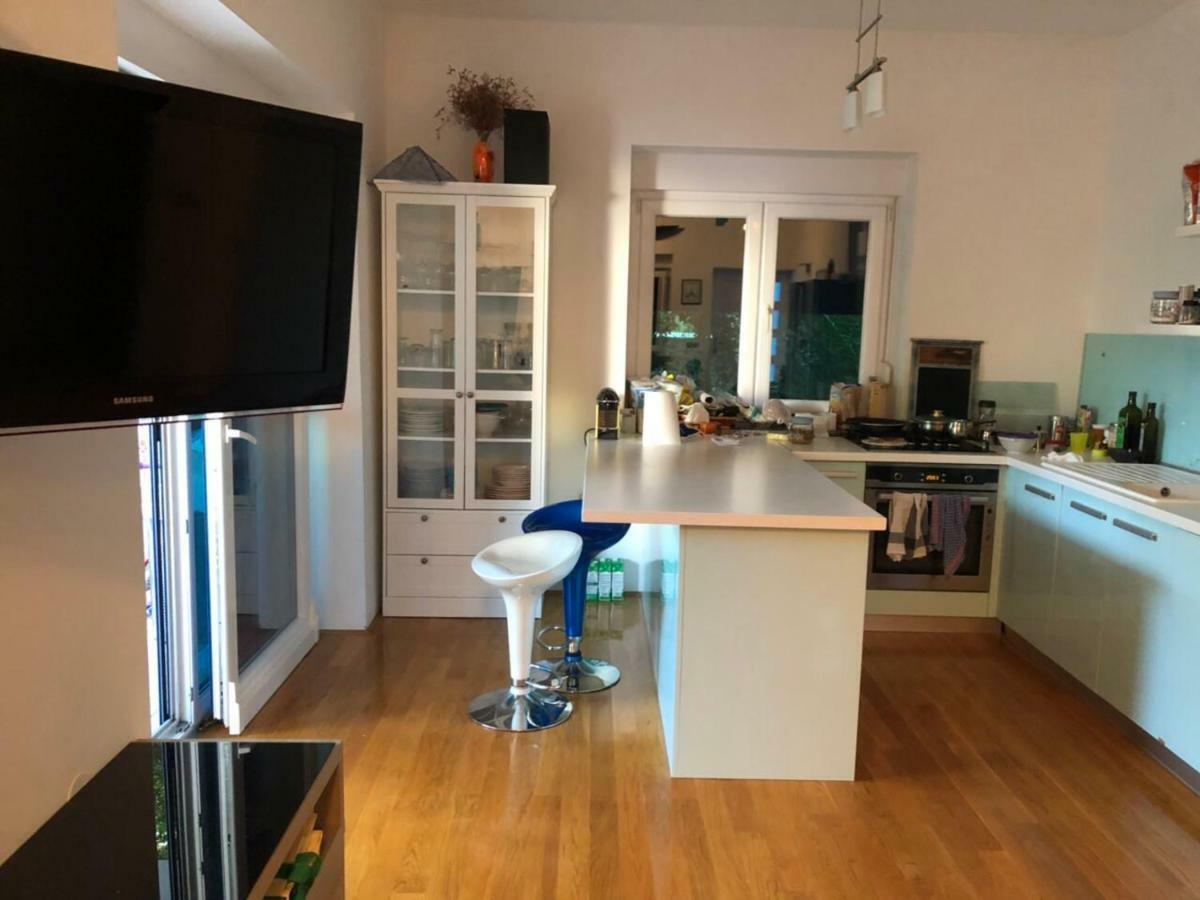 Apartment Nicole Novalja Buitenkant foto